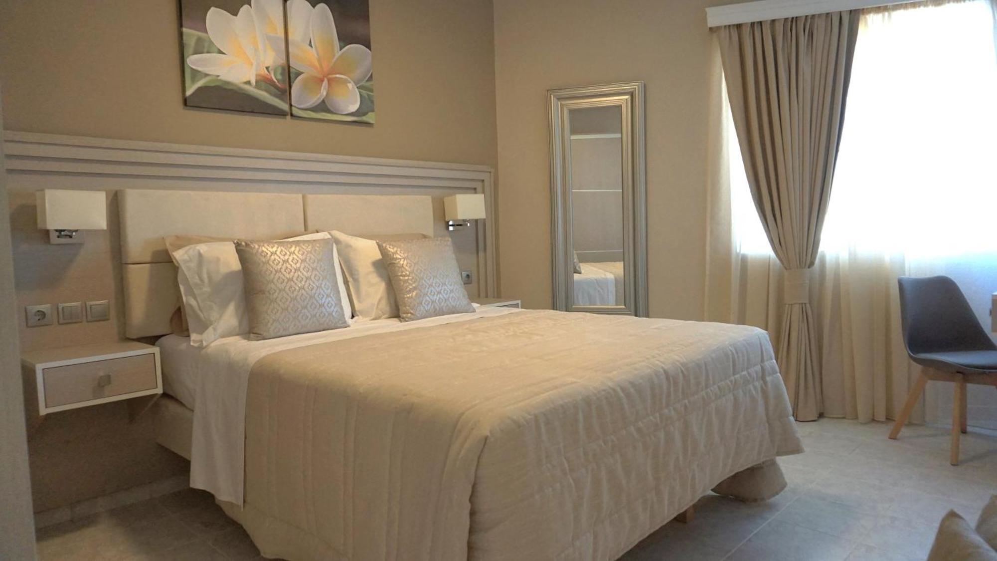 Remvi Deluxe Apartment 104 With Sea View Karpathos Exterior photo